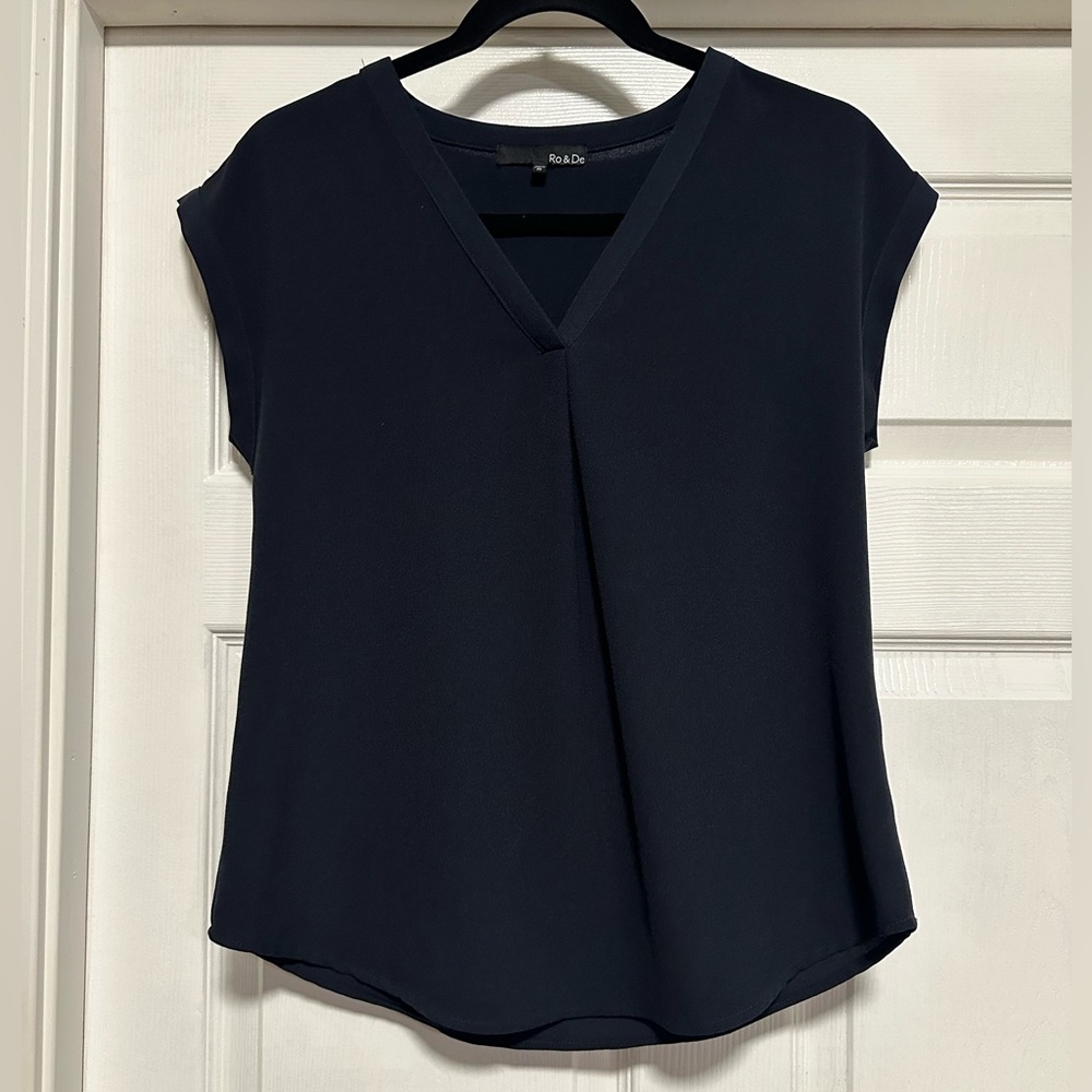 Ro & De Womans Short Sleeve V-Neck Blouse Size XS
